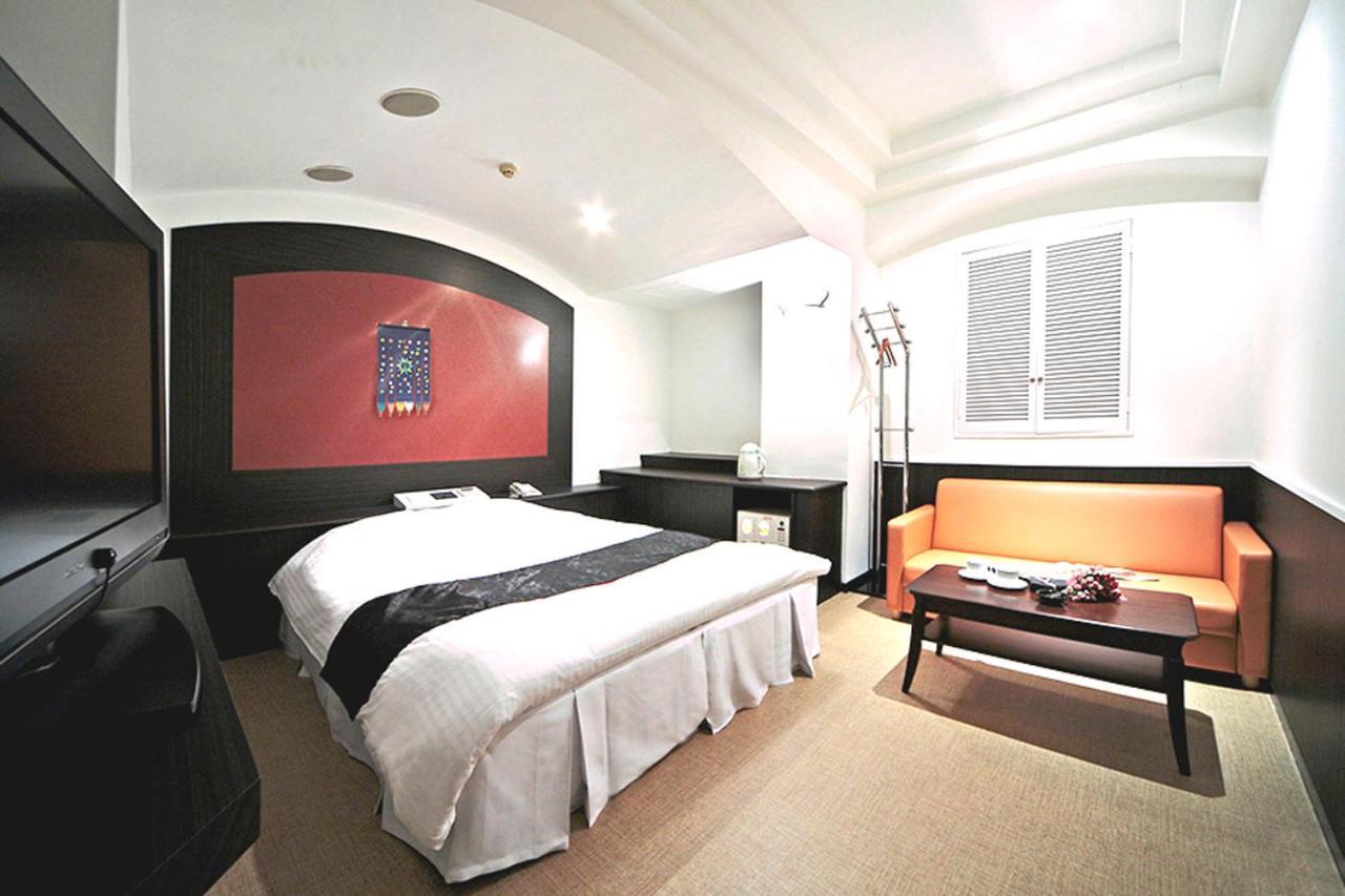 Hotel Lala Minato - Adult Only Nagoya Exterior photo
